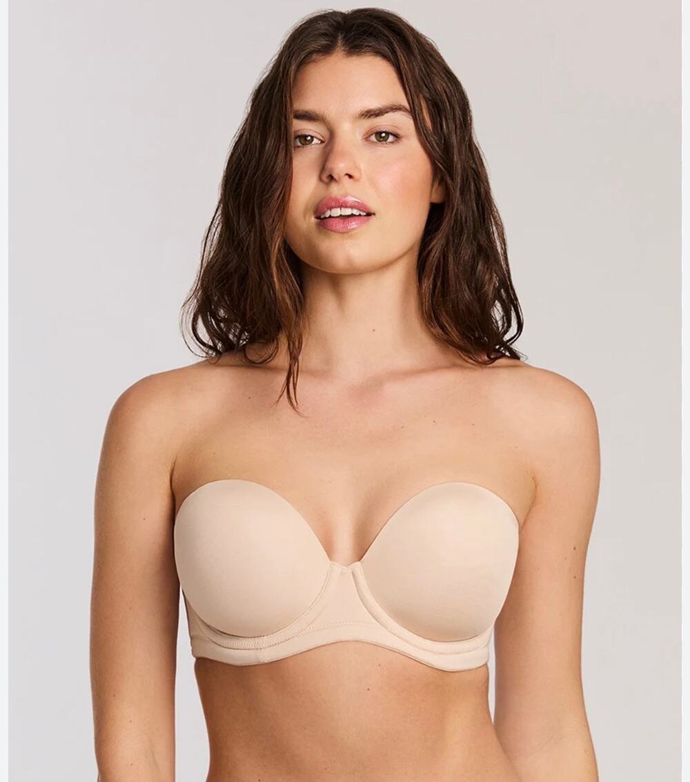 Wacoal Red Carpet Strapless Underwire Bra 32D in Sand